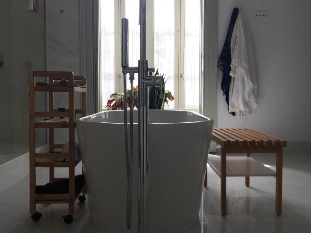 Casa Palacio En Con Piscina Privada Villa *