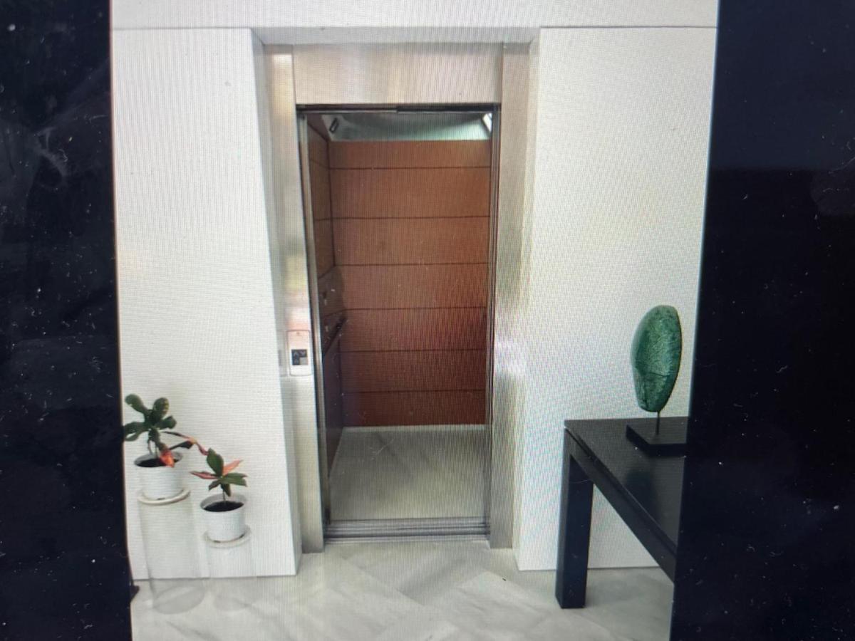 Casa Palacio En Con Piscina Privada Villa *